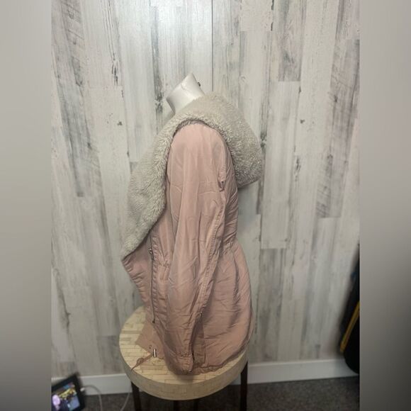 Pink sweater - Picture 2 of 7